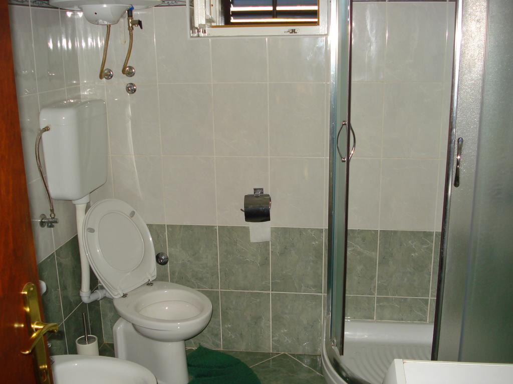 Sobe Slada Hotel Rijeka Bagian luar foto